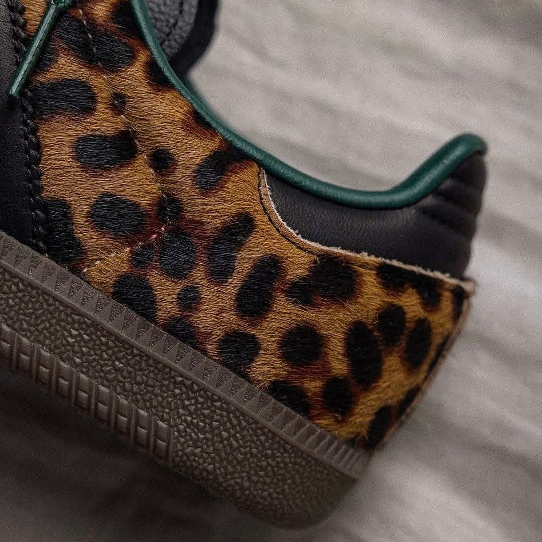 Black Green Leopard