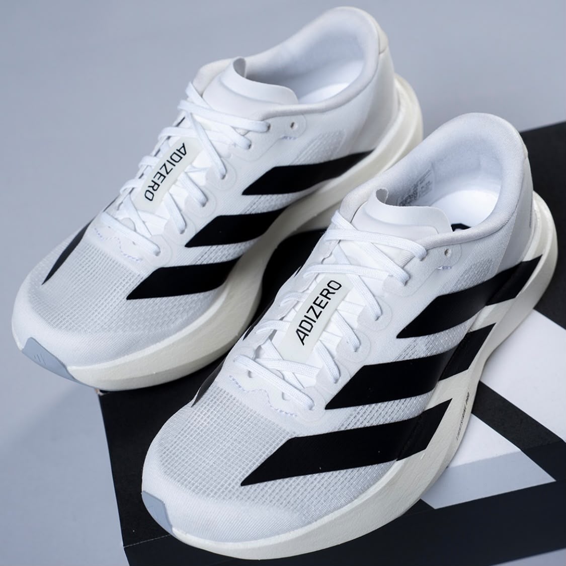ADIZERO EVO SL BLANCO NEGRO