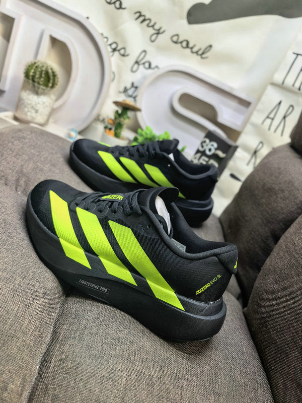 ADIZERO EVO SL NEGRO AMARILLO NEON